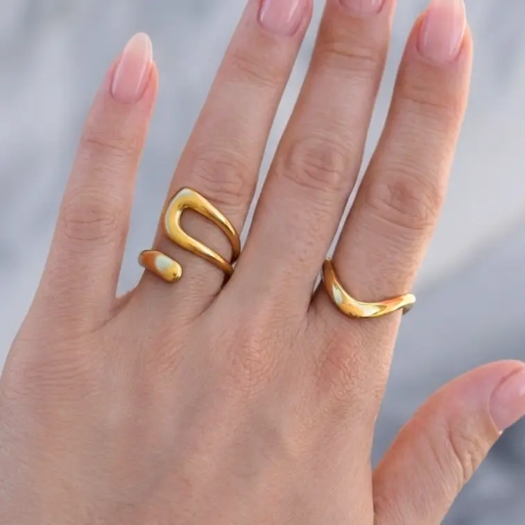Ciera Ring