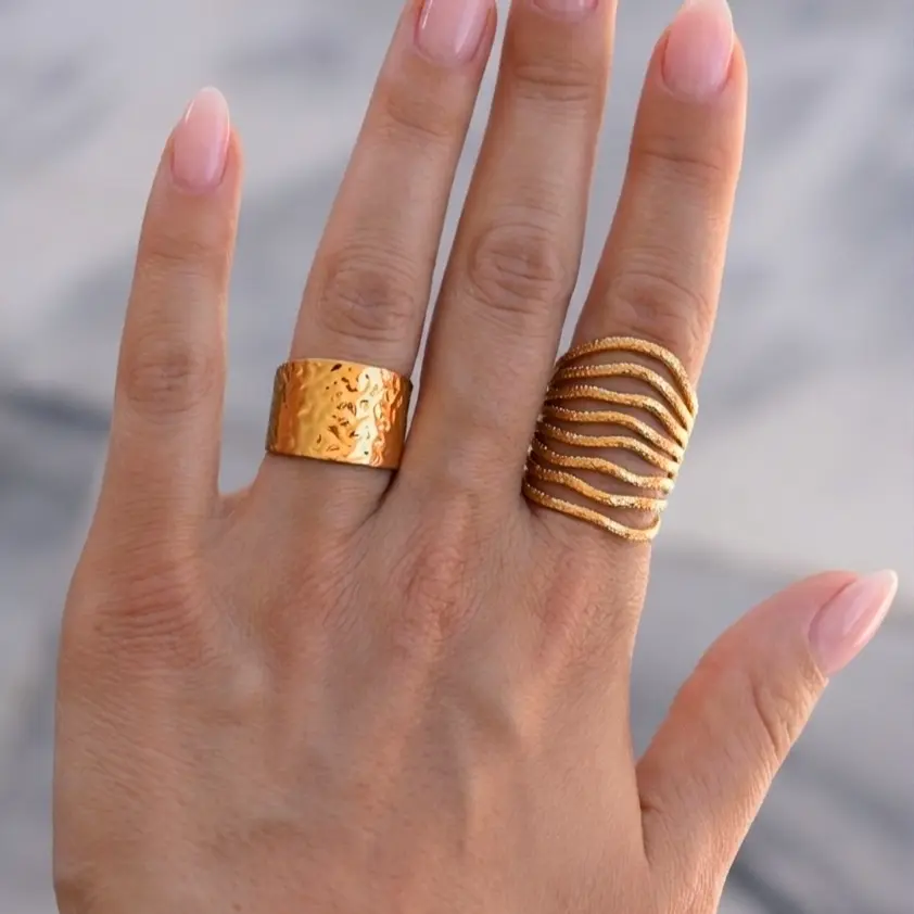 Calibri Ring Gold