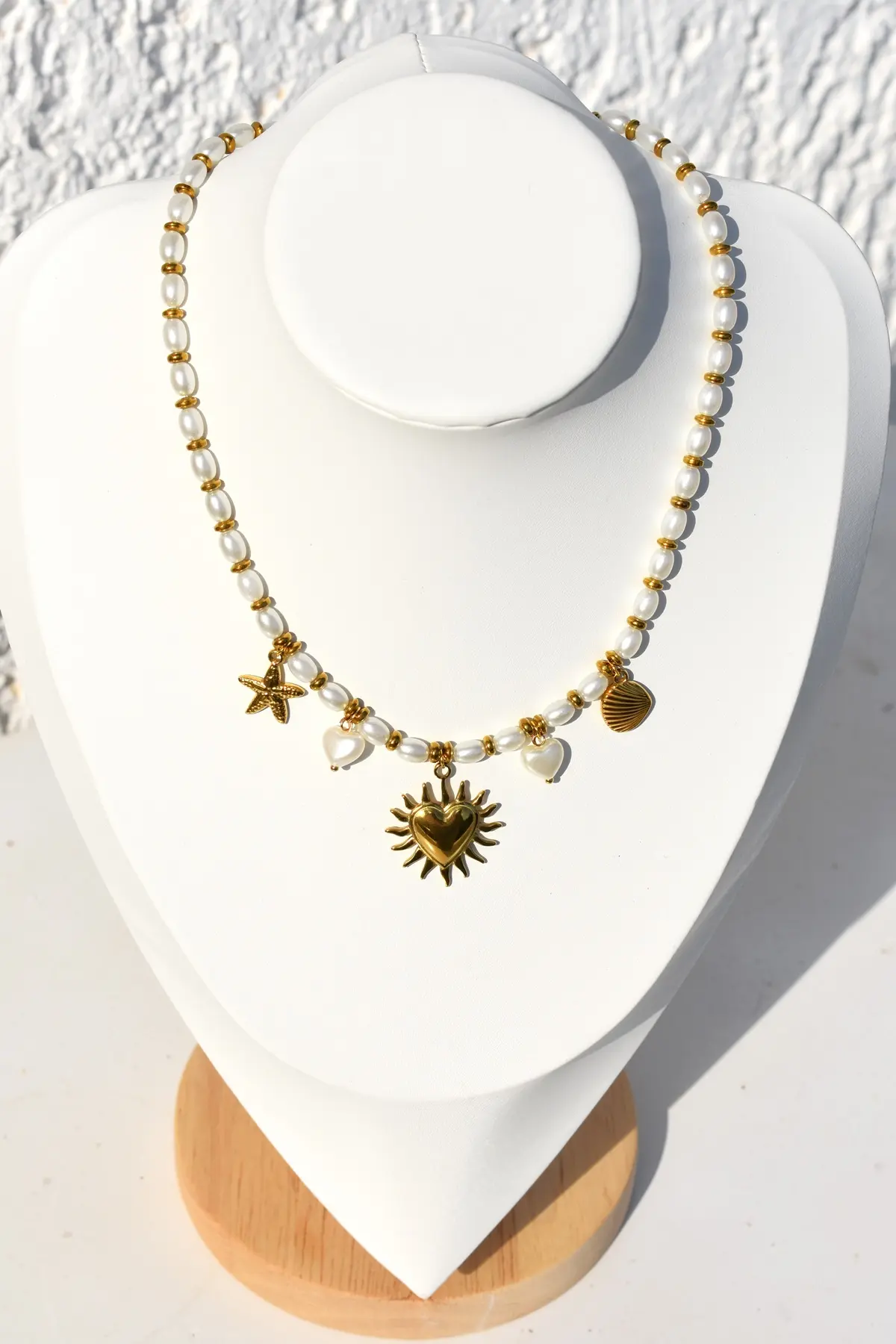 Camellia Necklace