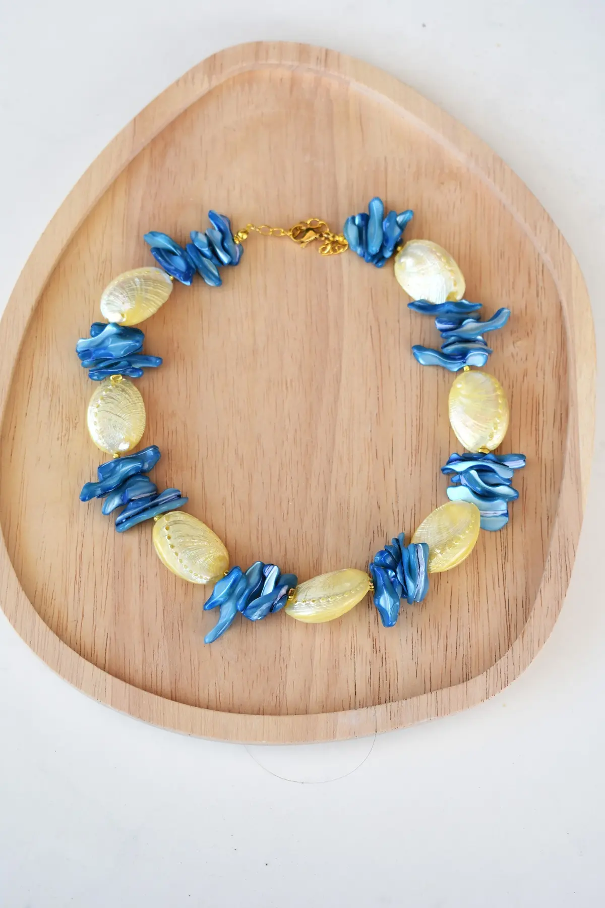 Akti Necklace