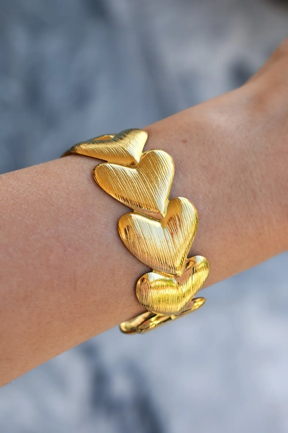 Endless Gold Love Bracelet
